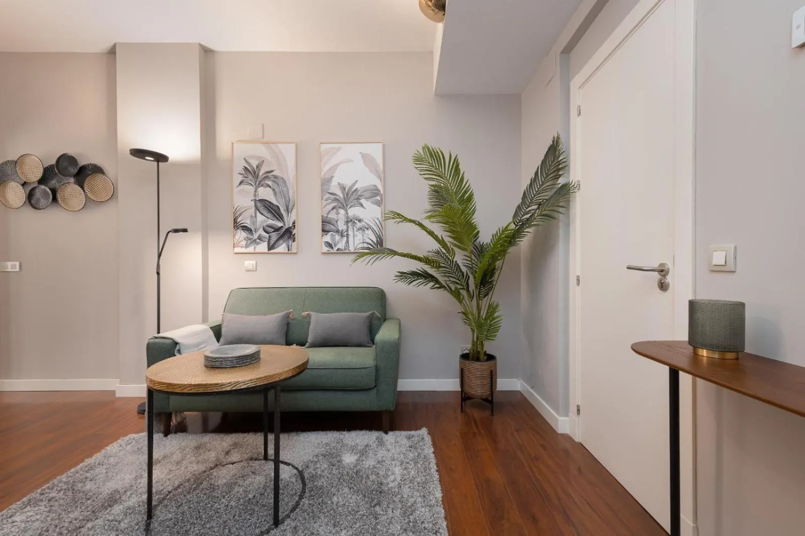 Cathedral Suites - City Center Apartment Малага Испания